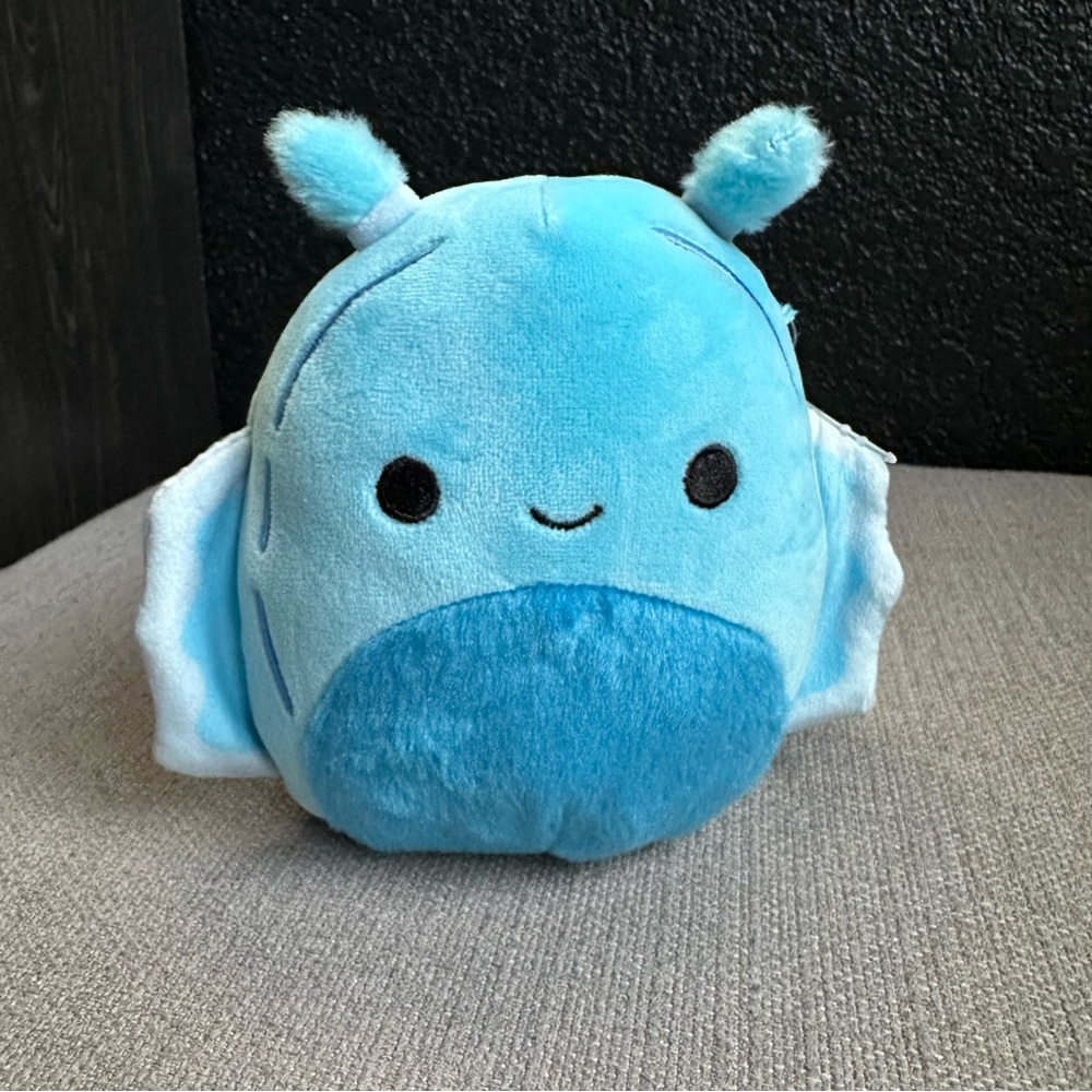 5” 🐌 Josa the Sea Slug Squishmallows NWT